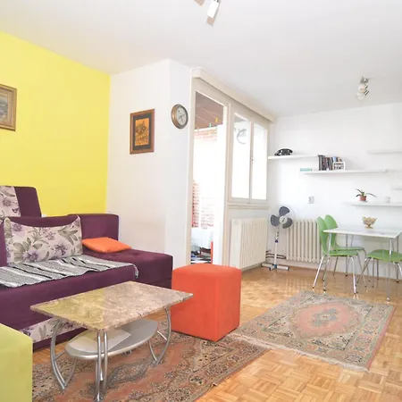 Apartment Nl *